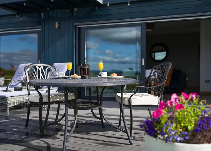 Top Cheap Hotels and Accommodations in Dundee Area