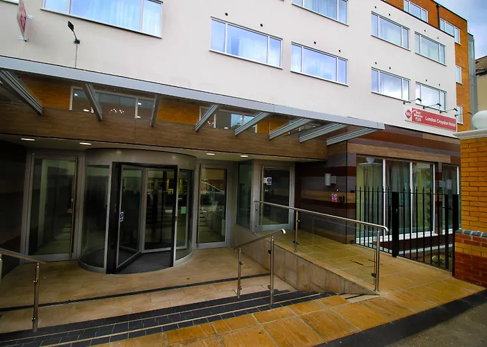 Top Hotels in Croydon